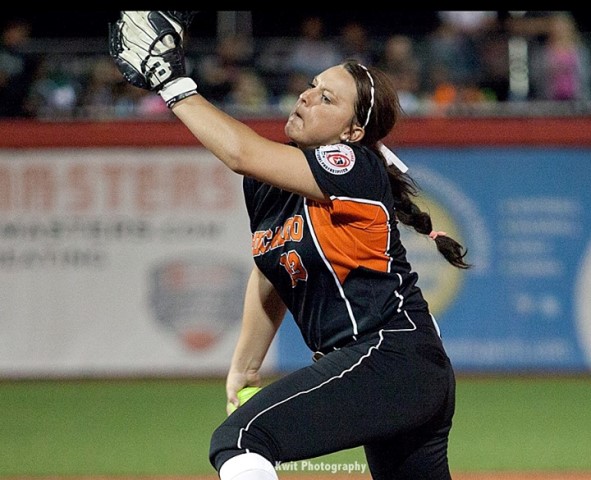 Williamson Pitching.jpg